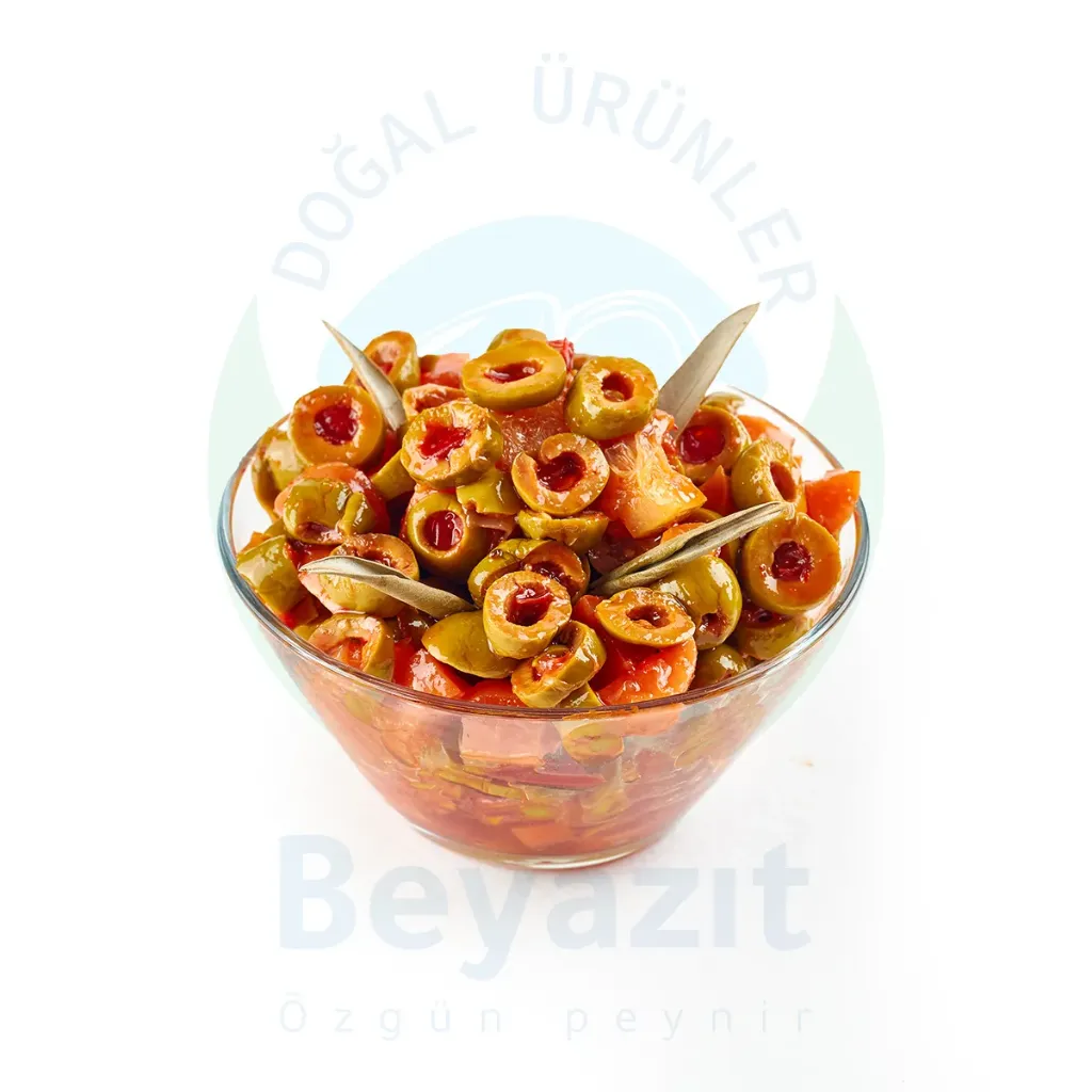 Yeşil zeytin salatası